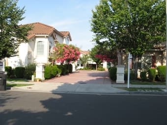 $750 Room for Rent in Lovely Downtown Sunnyvale Home! *Ladies only!* 1