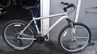 Specialized HR XC Mountain Bike Price Drop - $200 1