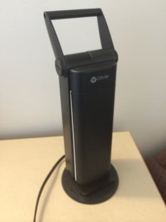Eye-protecting OttLite Task Lamp ($30) 2