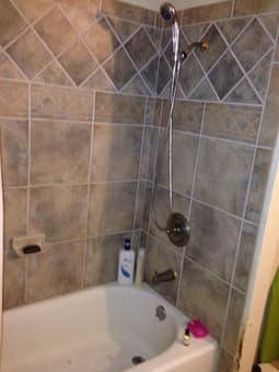 Spacious room in Cupertino! 890/month. Quick zip up 280 to Stanford 1