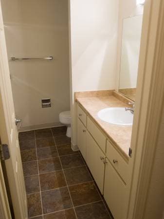 $1193  Great room + your own bath in 2b/2ba!! Mountain View 2