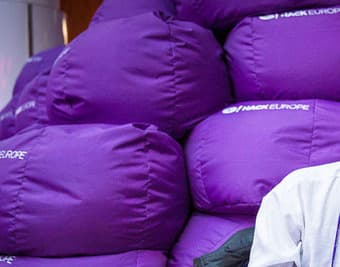 Yahoo! Bean Bag 1