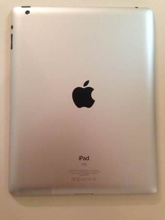 Scratch-Free iPad 3rd Gen 32GB wifi black with smart case $385 2