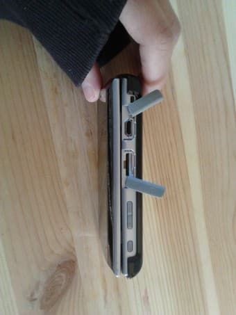 Cellphone with access to e-mail and FB $5 3