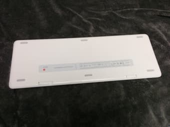 Logitech Wireless Solar Keyboard K750 for Mac - Silver 3