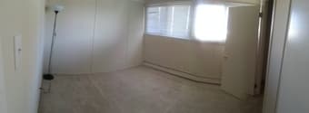 Available NOW: Room in 4br apartment with Stanford grad students 1