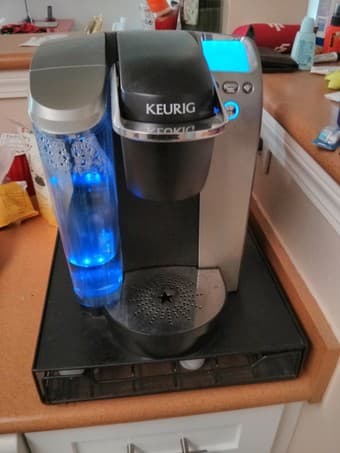[Sell] Keurig coffee machine - final price 1