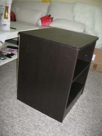 Small bookcase ,easy to ship, $15 2