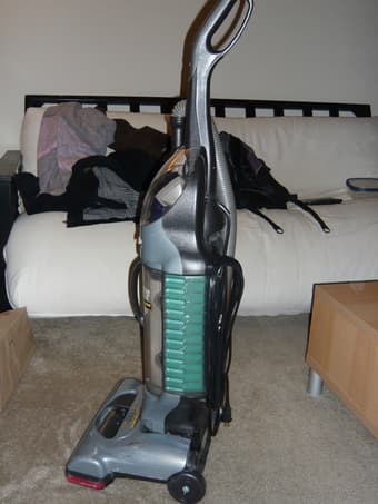 Hoover Vacuum Cleaner ($20) 2