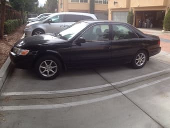 2001 Toyota Camry - Name Your Price! 1