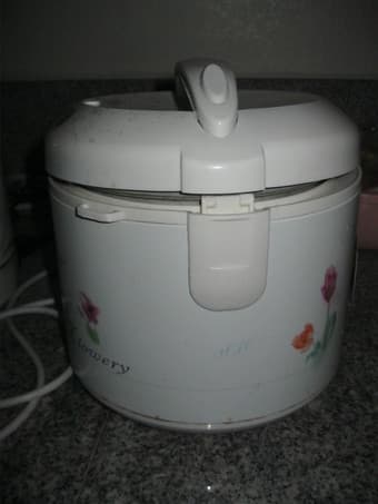 5-cup  rice cooker $15 1