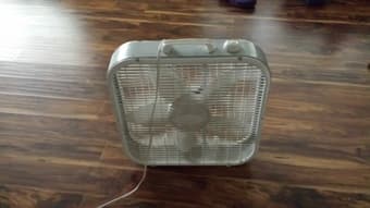 nice stand fan only 10$OBO 1