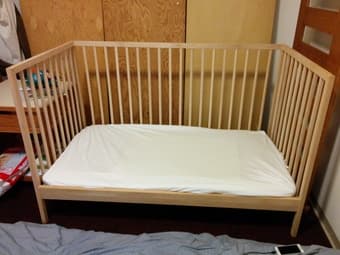 Ikea Baby Crib for sale (almost new) 1