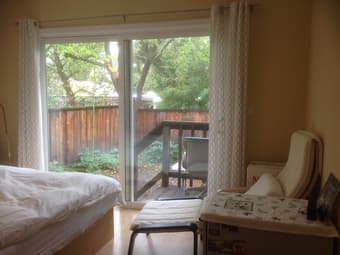 Perfect place! Walking distance to Stanford! 1
