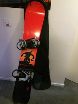 Sims Snowboard + Bindings + Bag FOR SALE!! REDUCED PRICE 1