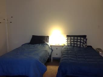 Sublet 5/1-8/15  furnished room in mountain view/ Palo Alto border 2