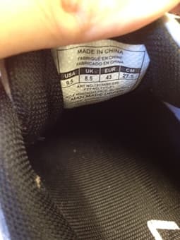 Men sport shoes USA size 9.5 2