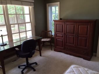 Room available in lovely Los Altos home - 10 min biking from Stanford 2