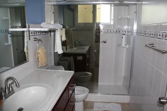 $830 furnished room available in Palo Alto 2
