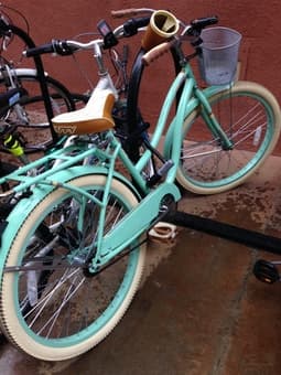 Huffy Women's Deluxe Cruiser Bike 26 Inch $100 1