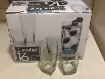 GLASSWARE SET, 12 PIECES (ANCHOR HOCKING) $10 1
