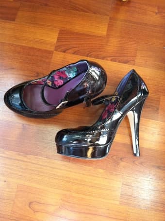 BLACK PLATFORM PUMPS OMG SO CUTE 2