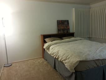 1 Bed APT (15min biking from Stanford) 3