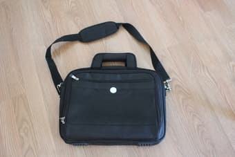 DELL Laptop bag for sale 10$ 1