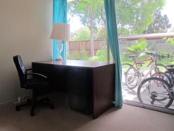 one bedroom sublet from 5/3 to 5/9 in Palo alto 1