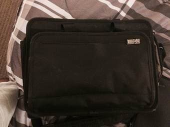 Beautiful Victorinox Bag Great Condition $100 OBO 1