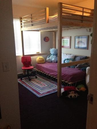 Loft bed, double size, perfect for a shared children's room. $400 OBO 1