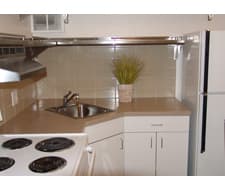 $722 EV Highrise Summer Sublet 1