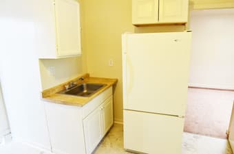 Fremont One-Bedroom Unit Available Now--400 sqt, $1050 including all U 3