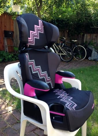 Like New Evenflo Big Kid Sport Booster Car Seat, Mia Black 1