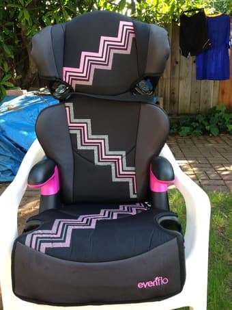Like New Evenflo Big Kid Sport Booster Car Seat, Mia Black 2