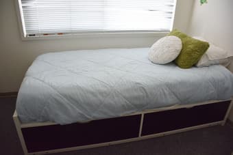 TWIN BED IKEA with Drawers 1