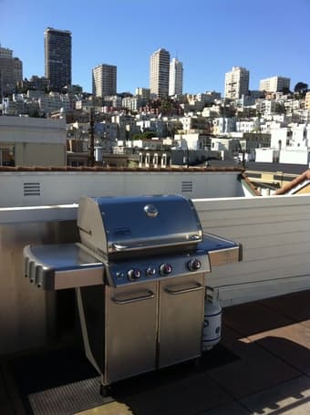 Master Bedroom in North Beach: Couple or Share starting June 1 1