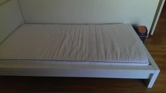 [moving] ikea MALM twin bed frame (80$) and sultan mattress (80$) 1