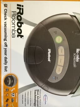 Roomba Scheduler 4225 from iRobot with accessory kit. $120 1