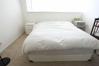 Moving sale - sofa, bed, topper, chairs, lamp, microwave, cleaner,... 2
