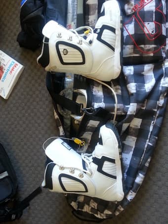 Burton snowboard gear set + bag 3