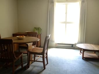 Room in Rains 2BR (July - August) / $950/m 2