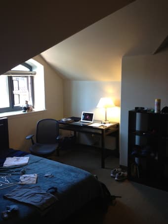 Room available in 2 Bedroom/2 Bathroom Munger Apt. -- $100 DISCOUNT!! 1