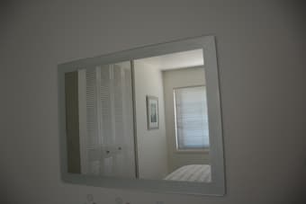 MIRROR 1