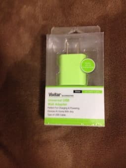New universal USB wall adaptor 1