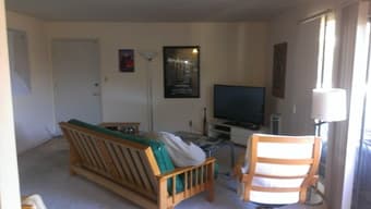 1 bedroom available in 2BR apartment in Mountain View 2