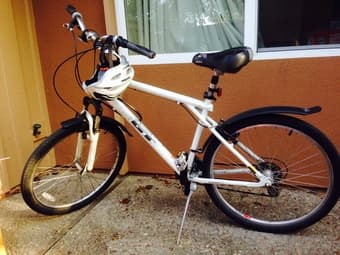 Men's Bike with Helmet and lock $80 1