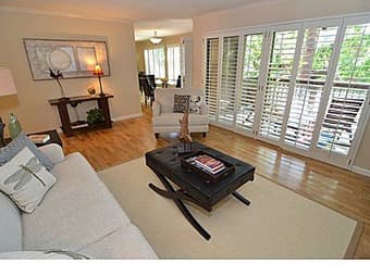 Room for Rent in Spacious Condo in San Carlos 1