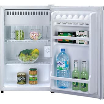 Selling larger mini-fridge (2.7 cubic ft.) $70 or best offer 1