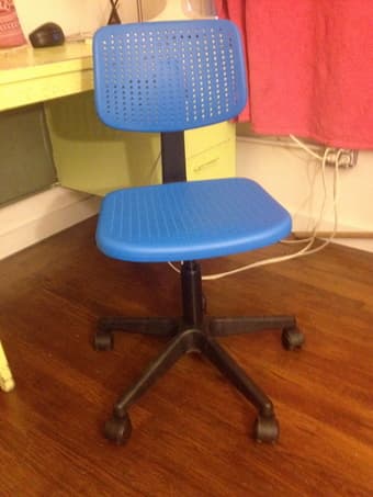 Ikea ALRIK Swivel Chair $10 1